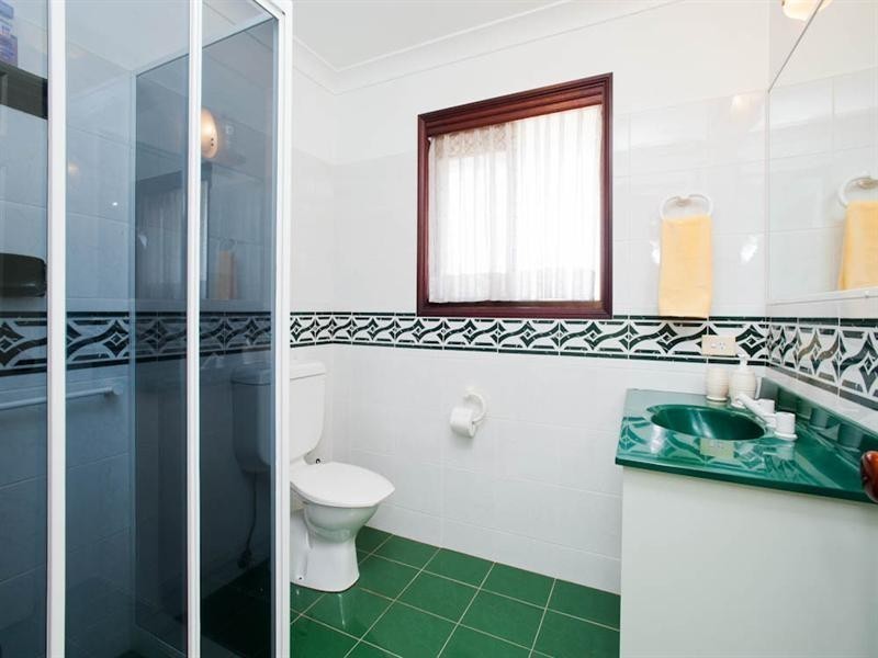 10 DANDELION STREET, Eight Mile Plains QLD 4113