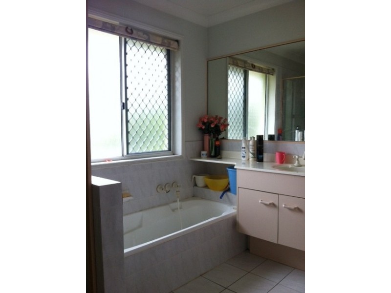 350 WARRIGAL ROAD, Eight Mile Plains QLD 4113