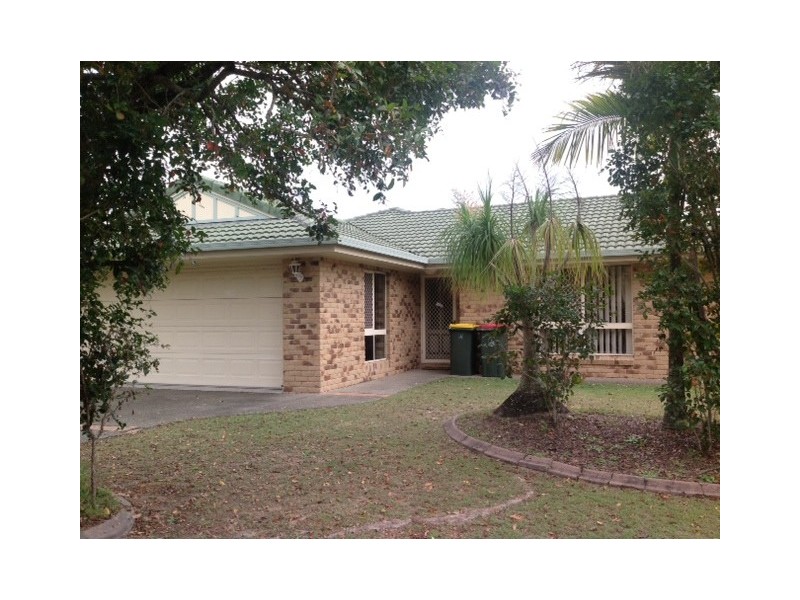 101 BANNOCKBURN CR, Parkinson QLD 4115