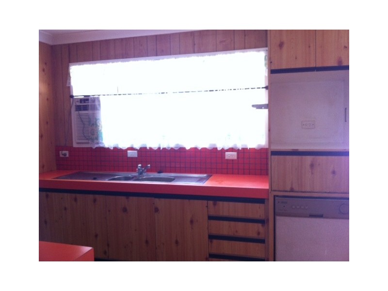 82 CHARDEAN ST, Acacia Ridge QLD 4110