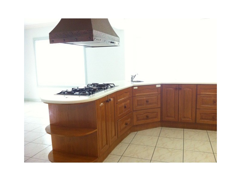 6 MAYWOOD CR, Calamvale QLD 4116