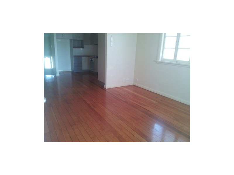 68  Dartmouth Street, Coopers Plains QLD 4108