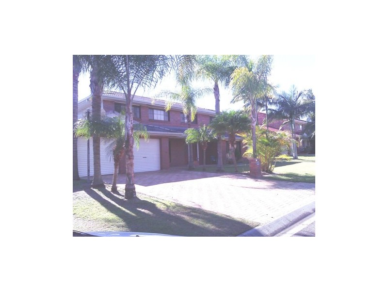 10 McKinley Court, Stretton QLD 4116