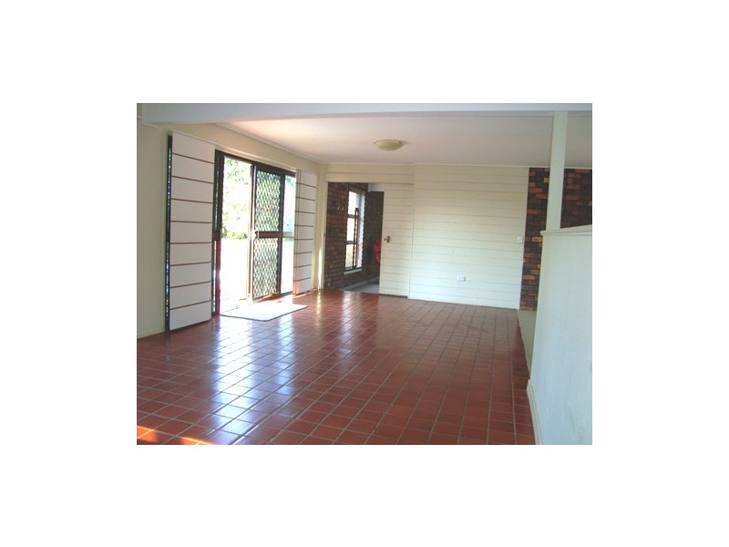 2 Dromos Street, Eight Mile Plains QLD 4113