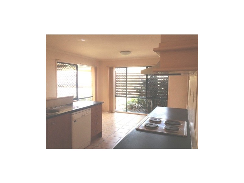 3 LOCHANO CLOSE, Parkinson QLD 4115