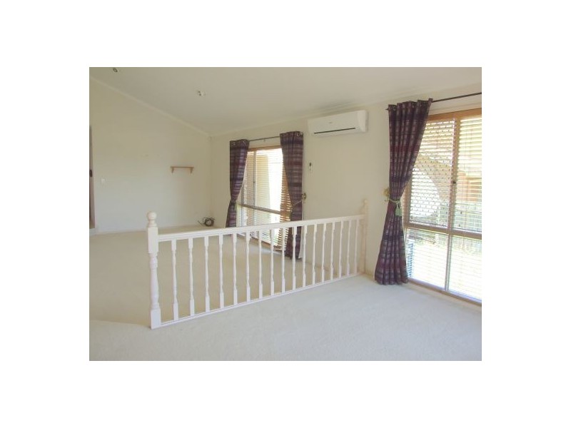 115 PENSON ST, Stretton QLD 4116