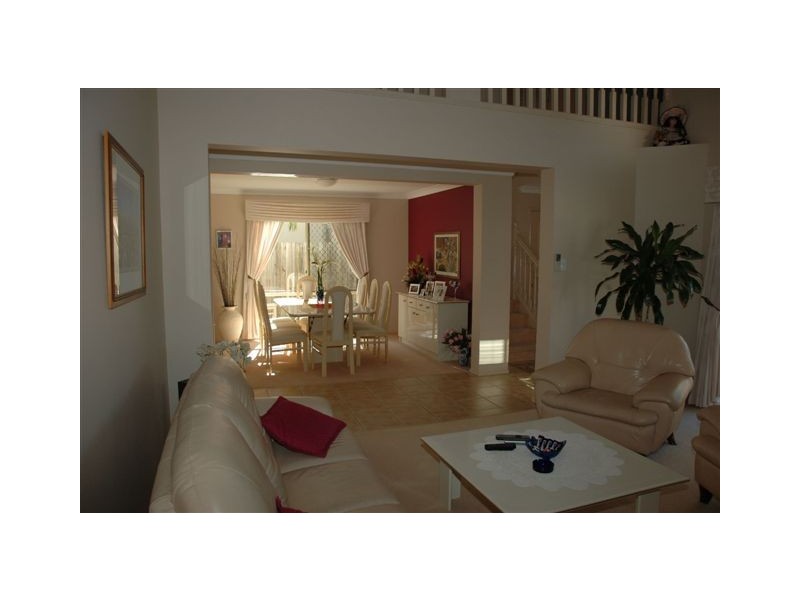 14 Regal Place, Eight Mile Plains QLD 4113