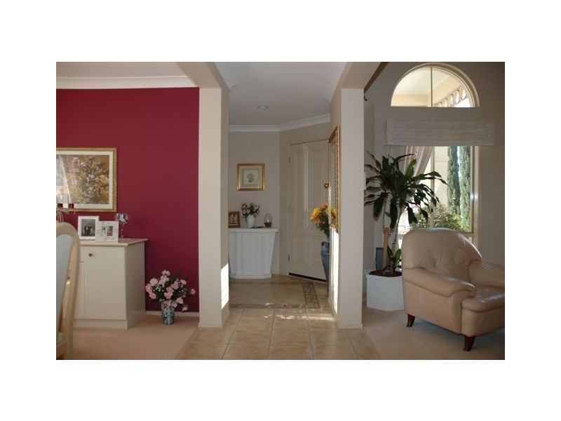 14 Regal Place, Eight Mile Plains QLD 4113