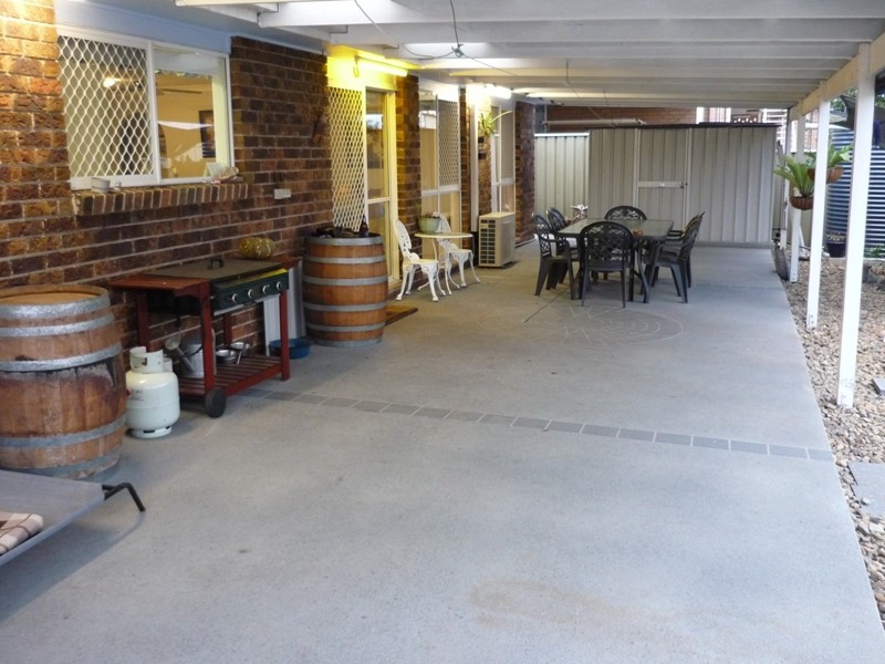 17 Bank Street, Browns Plains QLD 4118