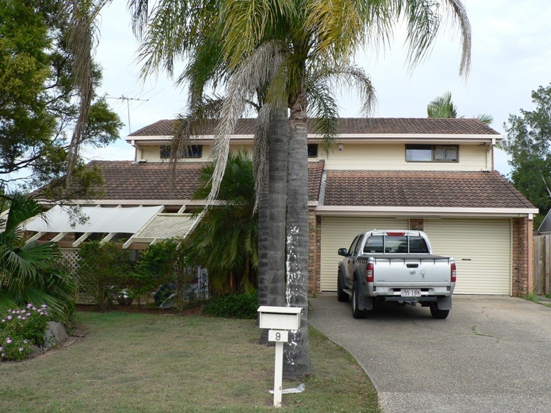 9 Yeates Crescent, Meadowbrook QLD 4131