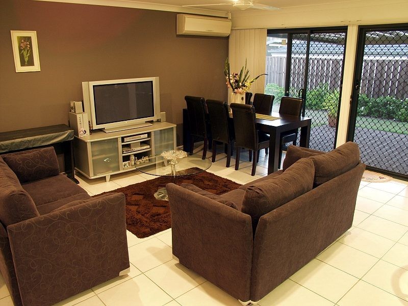 62 Mapelton Circuit, Parkinson QLD 4115