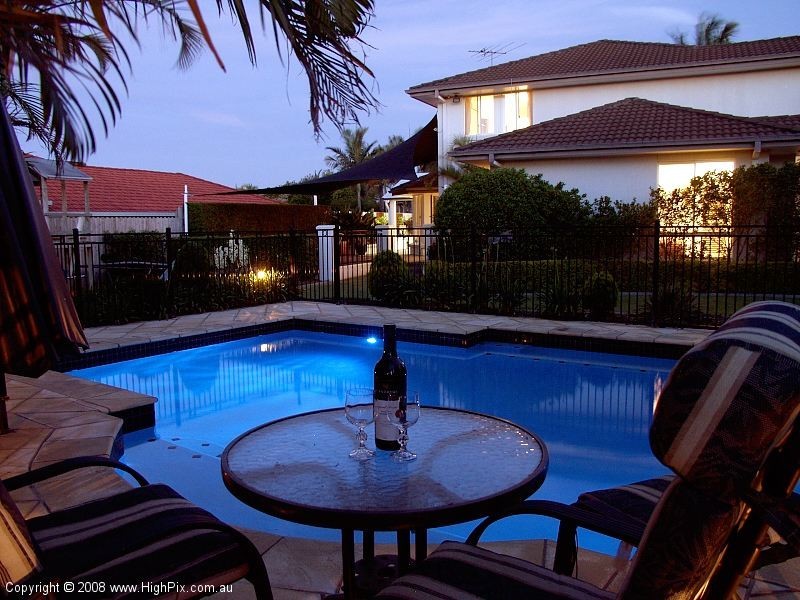 2 Seaton Place, Parkinson QLD 4115
