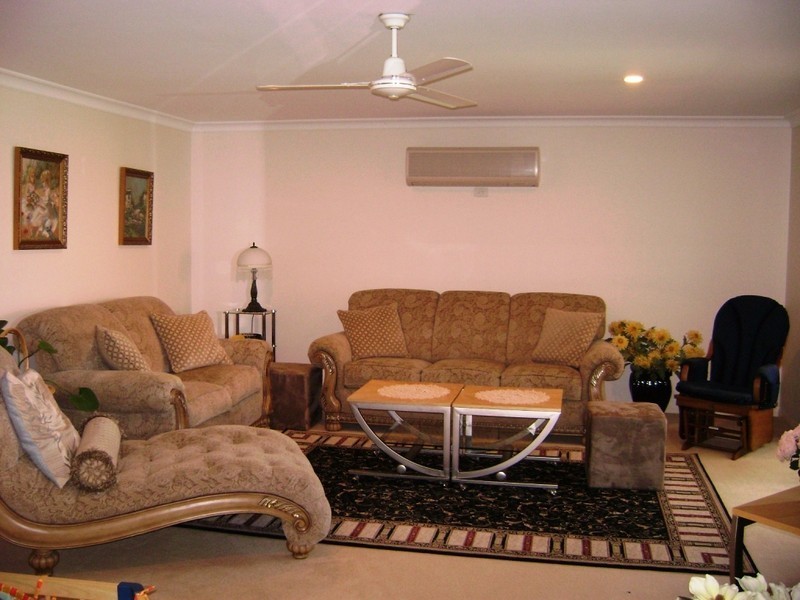 4 Tallowood Way, Sunnybank Hills QLD 4109