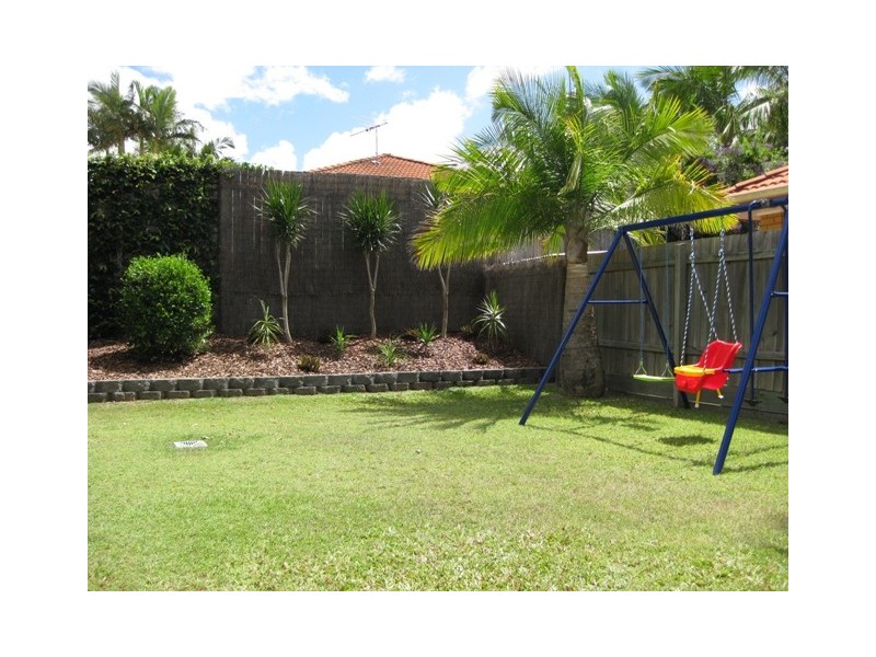 8 Gumnut Court, Calamvale QLD 4116