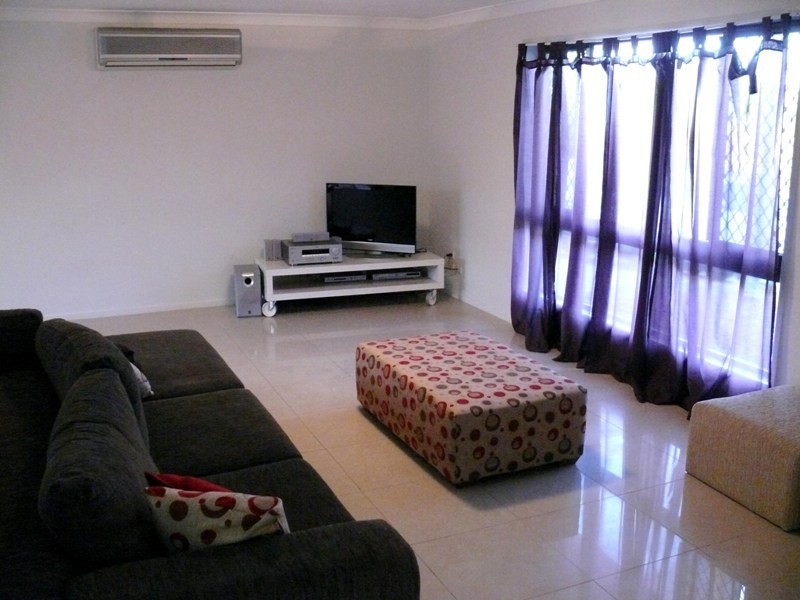 397 Gowan Road, Calamvale QLD 4116