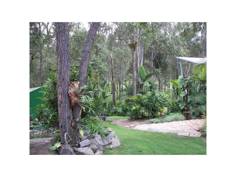 134 Farm Rd, Greenbank QLD 4124