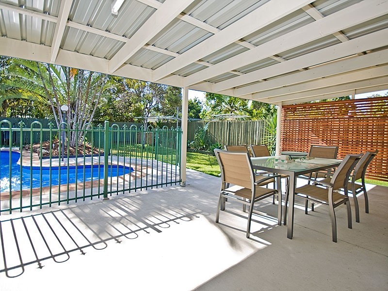 79 Ditton Rd, Sunnybank Hills QLD 4109