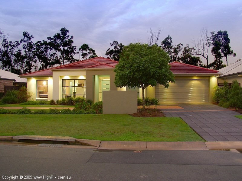 15 Rutherglen Crescent, Calamvale QLD 4116