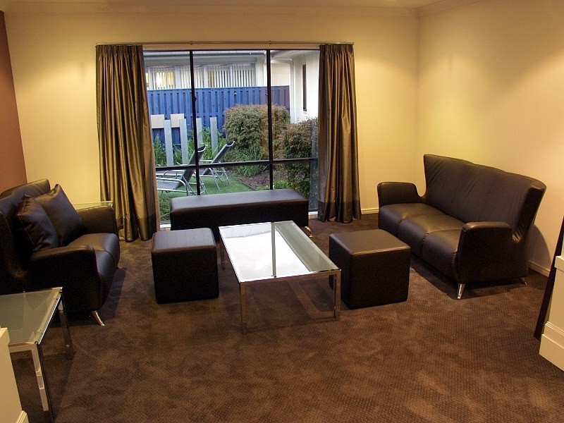 15 Rutherglen Crescent, Calamvale QLD 4116