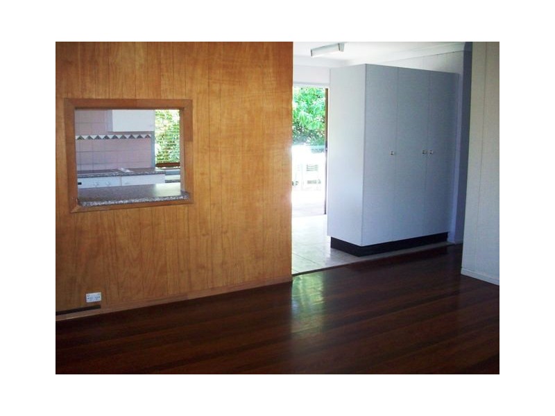 53 Jackson Rd, Sunnybank Hills QLD 4109