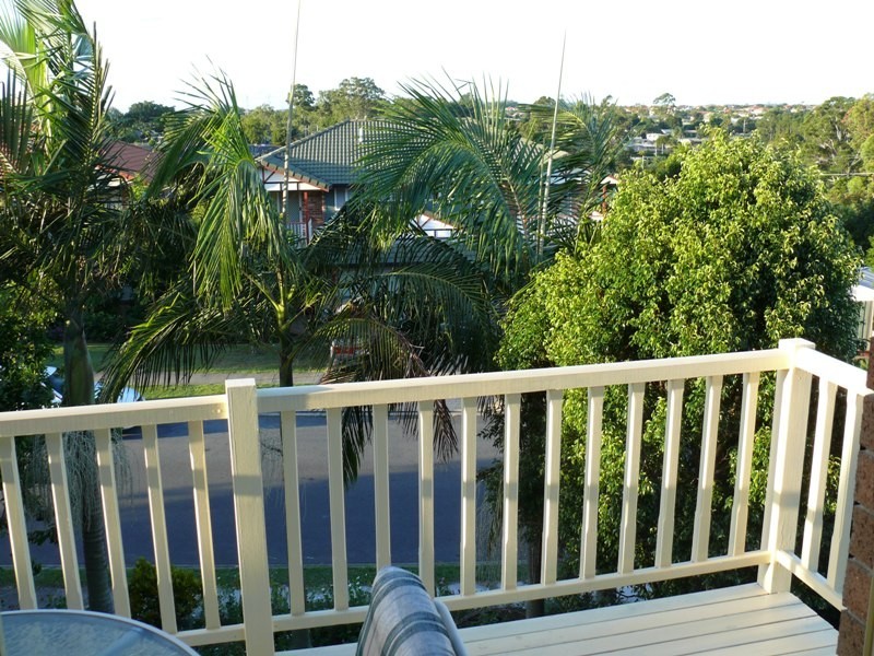 6 Chesterfield Crescent, Kuraby QLD 4112