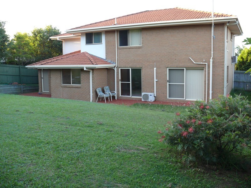 6 Chesterfield Crescent, Kuraby QLD 4112