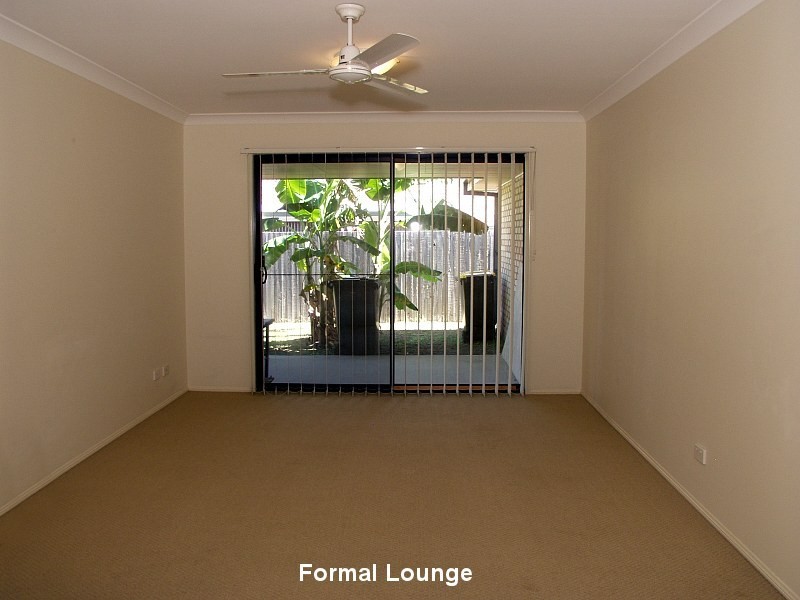 70 Wallum Drive, Parkinson QLD 4115