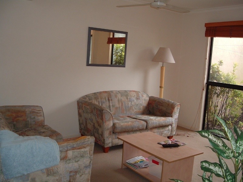 24/45  Barrett Street, Robertson QLD 4109