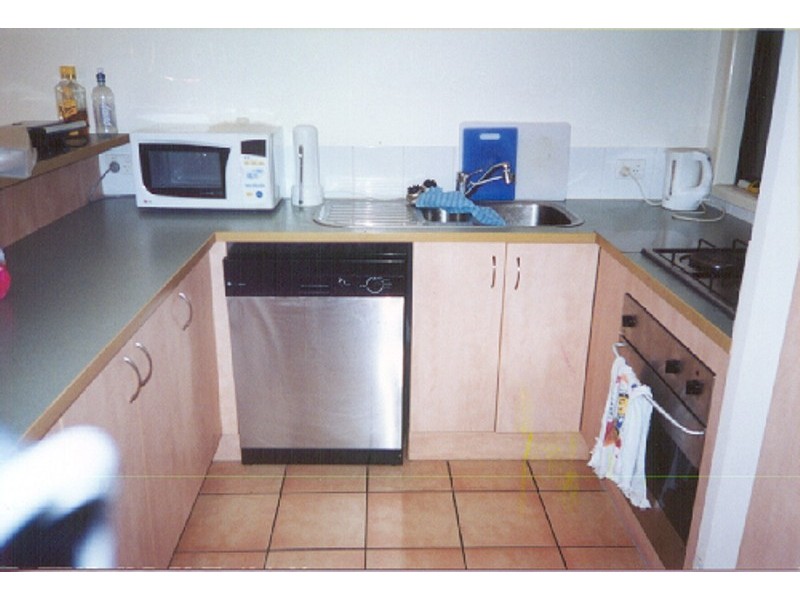 24/45  Barrett Street, Robertson QLD 4109