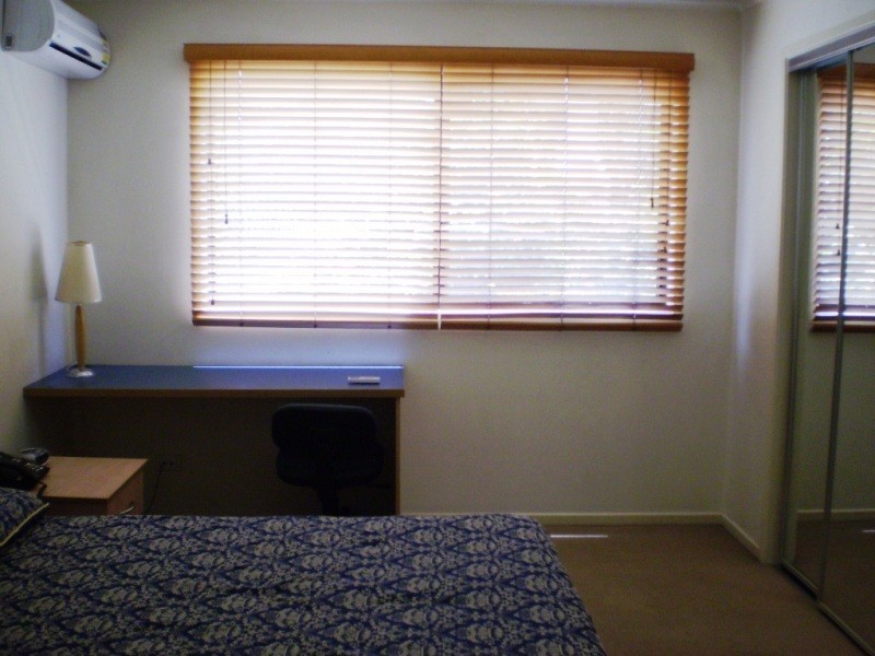 24/45  Barrett Street, Robertson QLD 4109