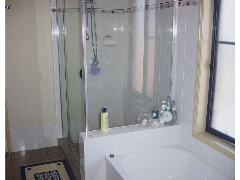 23 Leonardo Close, Eight Mile Plains QLD 4113