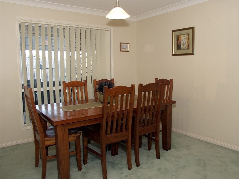 59 Balgownie Crescent, Parkinson QLD 4115