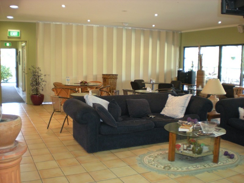 50/45 Barrett Street, Robertson QLD 4109