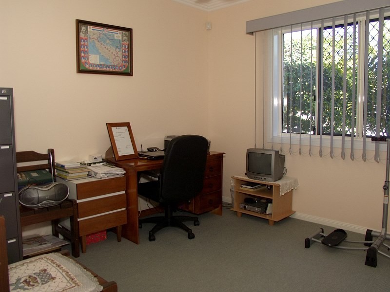 11 Mitchell Place, Parkinson QLD 4115