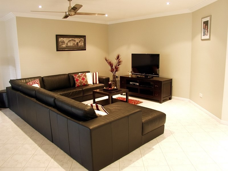 24 Bowood Place, Parkinson QLD 4115