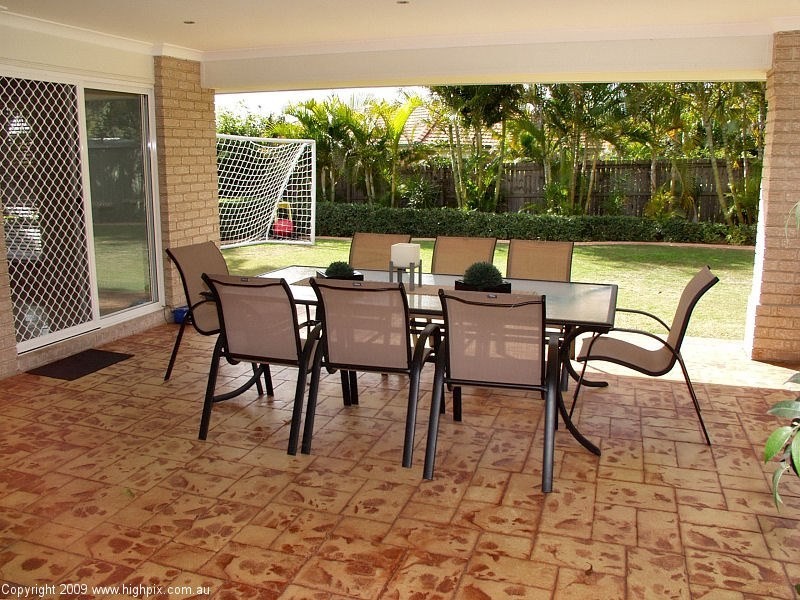 24 Bowood Place, Parkinson QLD 4115