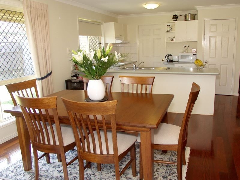 96a Golden Avenue, Calamvale QLD 4116