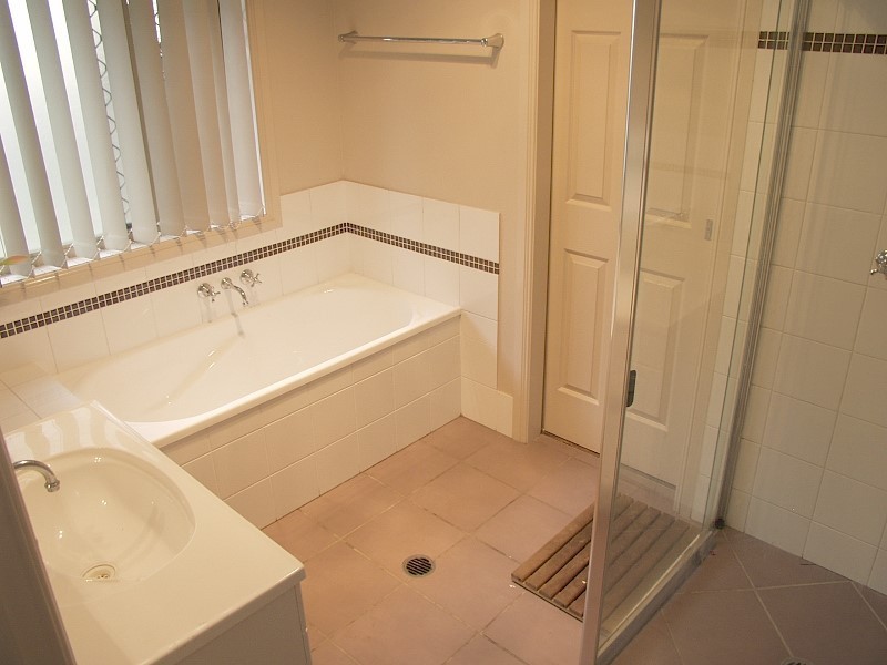 4 Brushbox Crescent, Sunnybank Hills QLD 4109