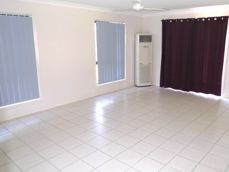 14 Tuckeroo Place, Sunnybank Hills QLD 4109