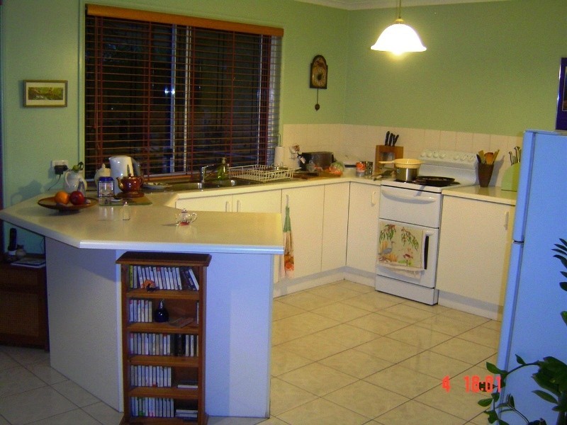 12 George Street, Coochiemudlo Island QLD 4184