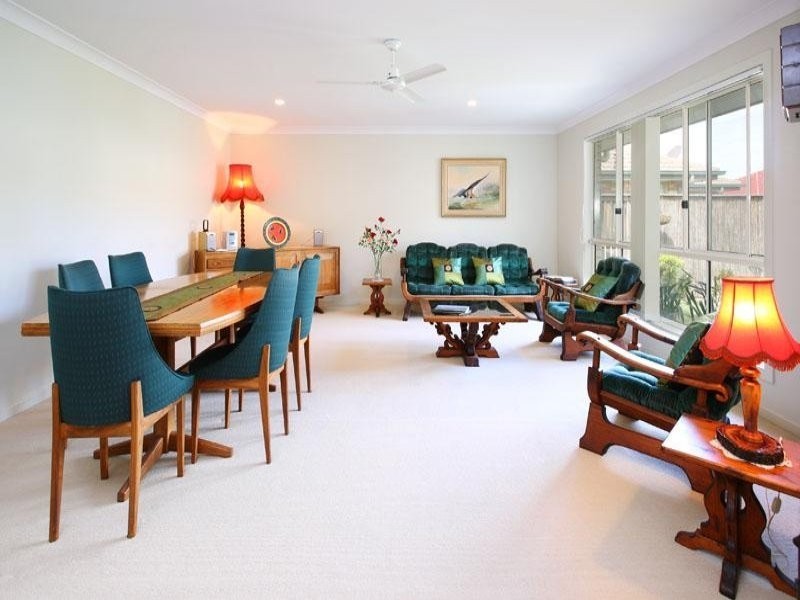 10 Tuckeroo Place, Sunnybank Hills QLD 4109