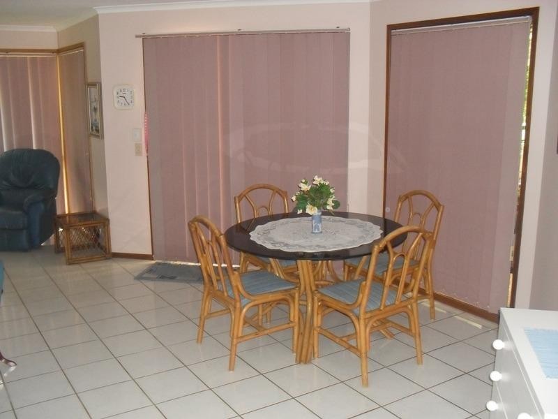 5 Gragin Place, Parkinson QLD 4115