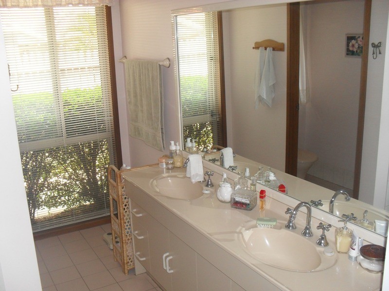 5 Gragin Place, Parkinson QLD 4115