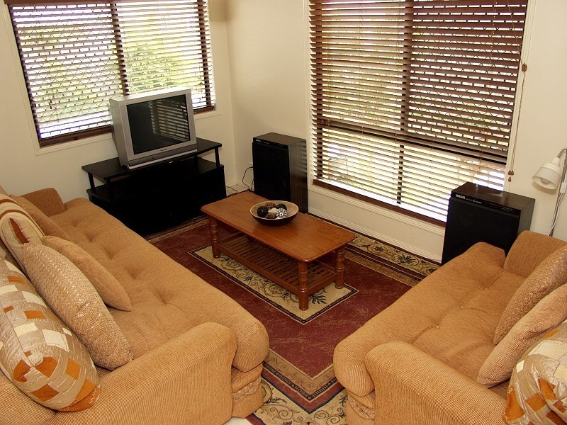 64 Prospect Street, Parkinson QLD 4115