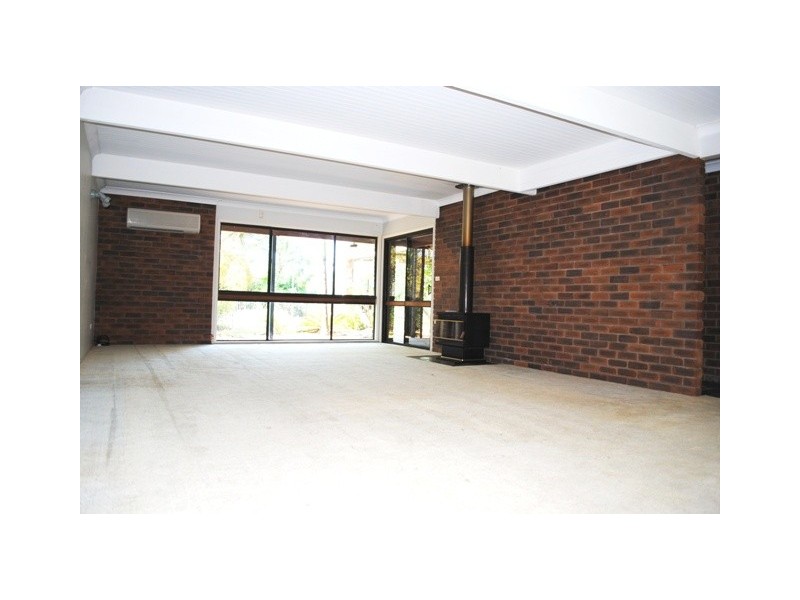 72 Dundee Road, North Maclean QLD 4280