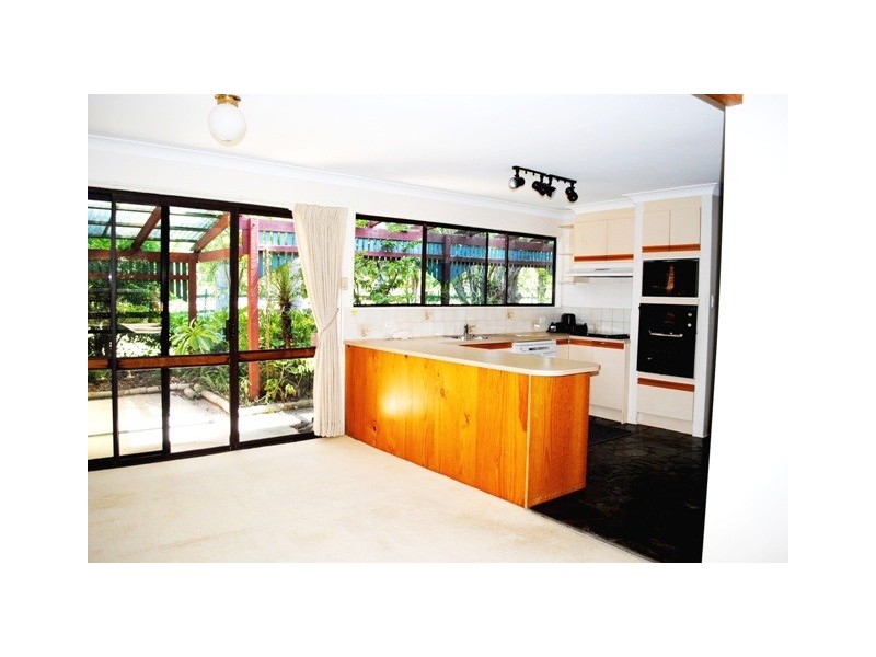 72 Dundee Road, North Maclean QLD 4280