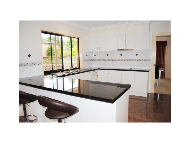 6 Yewleaf Place, Calamvale QLD 4116