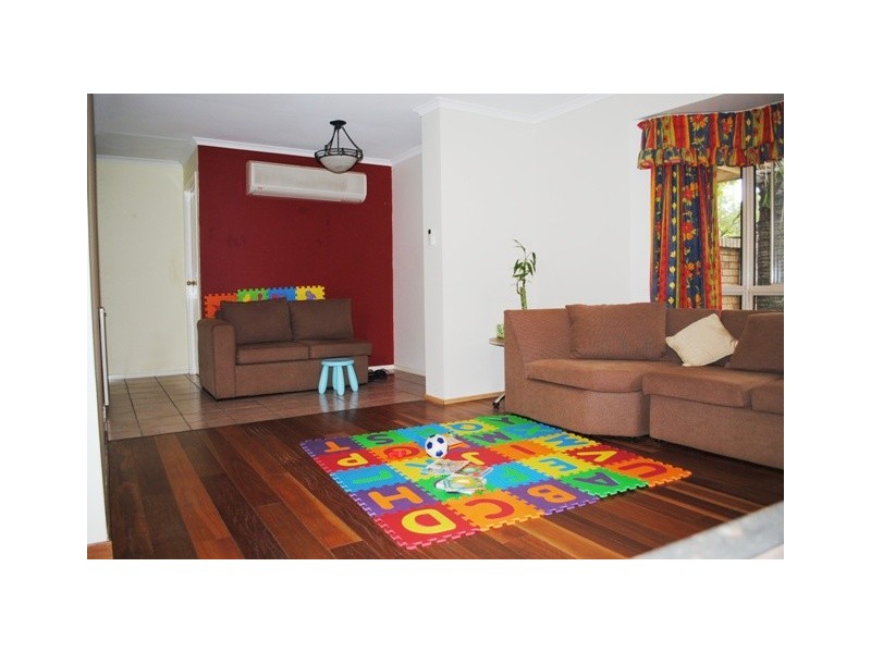 5 Kingswood Court, Sunnybank Hills QLD 4109