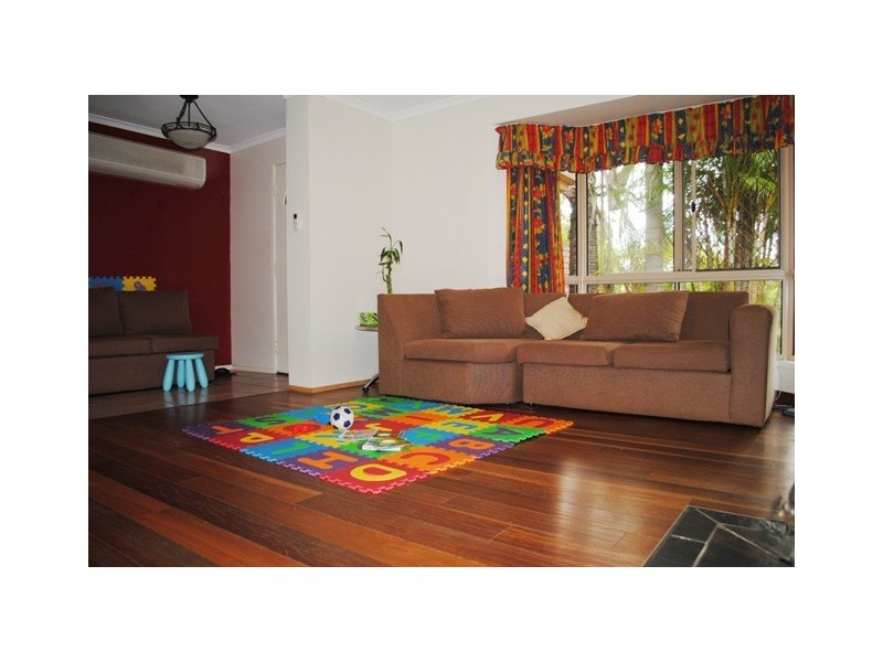 5 Kingswood Court, Sunnybank Hills QLD 4109