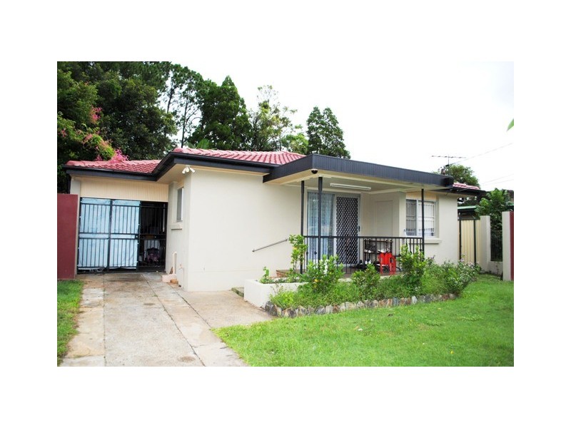 35 Southgate Drive, Woodridge QLD 4114